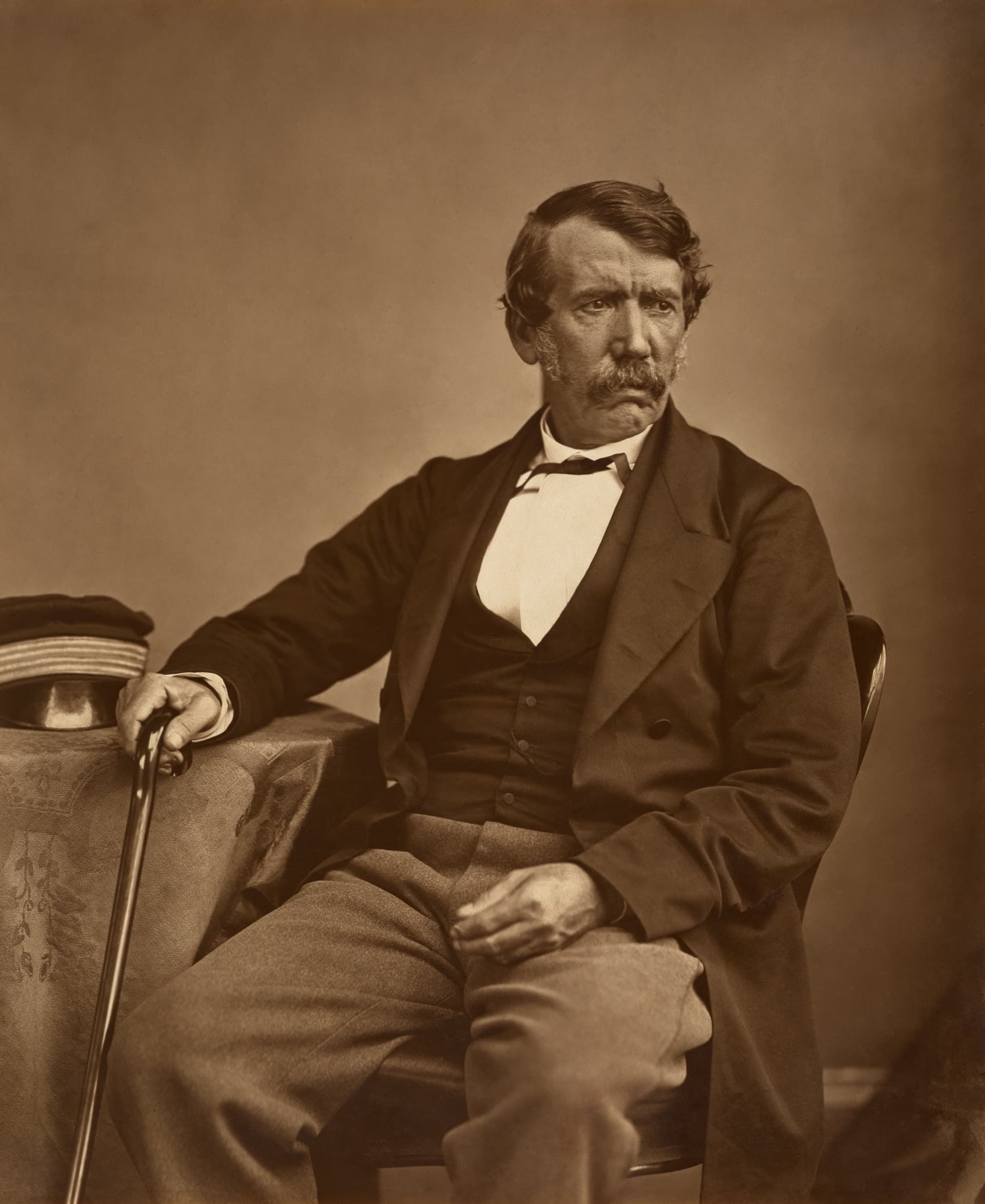 Retrato fotográfico de David Livingstone, missionário e explorador